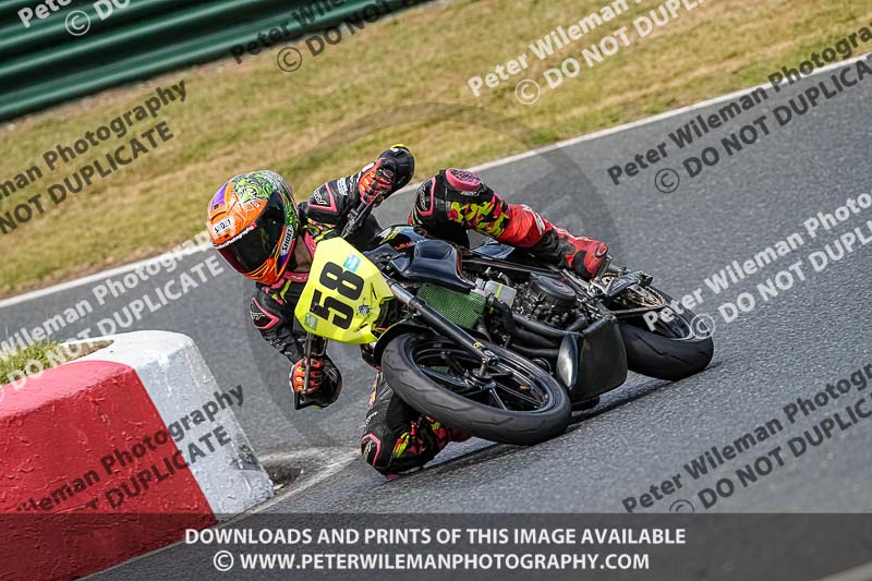 enduro digital images;event digital images;eventdigitalimages;mallory park;mallory park photographs;mallory park trackday;mallory park trackday photographs;no limits trackdays;peter wileman photography;racing digital images;trackday digital images;trackday photos